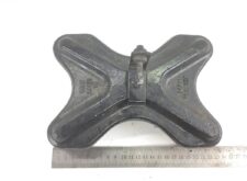 Placă de montare axă-motor stânga MAN 81413350165/0165/0162/0166