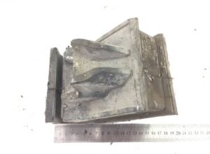 Izolator de vibrații motor față stânga daf 1657422 1806735 1638646