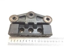 Izolator de Vibrații pentru Radiator Dreapta Mercedes A9605040214