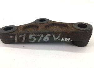 Suport din cadru mercedes t1576v. 587 1 Suport din cadru mercedes t1576v. 587