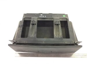 Sertar pentru tablou de bord man, coduri 81637456024, 81637456019, 81637456029 1 Sertar pentru tablou de bord man, coduri 81637456024, 81637456019, 81637456029