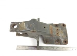 Suport arc lamelar axa față dreapta volvo 1613279 1 Suport arc lamelar axa față dreapta volvo 1613279