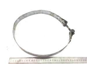 Curea metalică pentru rezervor de aer mercedes a0004321921