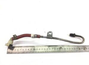 Conductă de combustibil daf 1954491 cu furtun roșu și montură metalică 1 Conductă de combustibil daf 1954491 cu furtun roșu și montură metalică