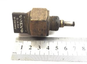 Senzor mecanism de blocare cabină dreapta - volvo 1594044 1 Senzor mecanism de blocare cabină dreapta – volvo 1594044