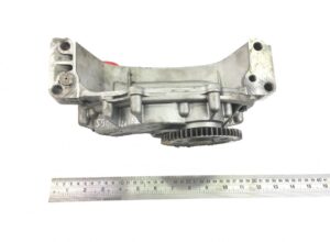 Pompa de ulei de motor daf - coduri 1698645, 1840521, 1666762, 1666763, 1698646, 1644099 1 Pompa de ulei de motor daf – coduri 1698645, 1840521, 1666762, 1666763, 1698646, 1644099