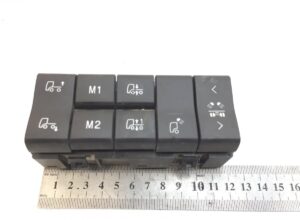 Set de comutatoare scania (m1, m2, control ridicare) 1 Set de comutatoare scania (m1, m2, control ridicare)
