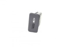 Panou cu priză USB Scania 2554704-11