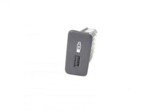 Panou cu priză usb scania 2554704-11 1 Panou cu priză usb scania 2554704-11