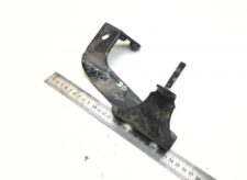 Suport din cadru Scania 2417365 - piesă metalică unghiulară cu șurub integrat