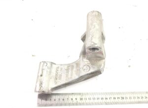 Suport din cadru scania 2398786 - piesă metalică argintie 1 Suport din cadru scania 2398786 – piesă metalică argintie