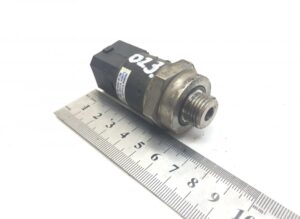 Senzor presiune ulei volvo 8143247 / 8156776 / 3962893