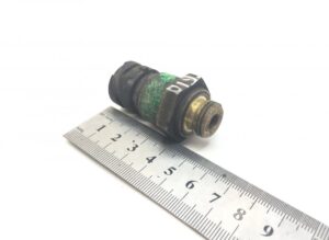 Senzor presiune ulei pentru volvo – coduri oem: 20803650, 20483889, 7420803650, 20514065, 7420514065
