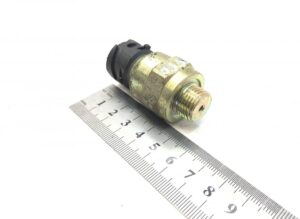 Senzor de presiune pentru volvo, coduri 20424060 și 3963480 1 Senzor de presiune pentru volvo, coduri 20424060 și 3963480