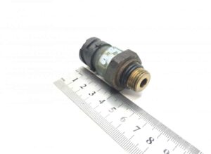 Senzor presiune ulei volvo 20886108 1 Senzor presiune ulei volvo 20886108