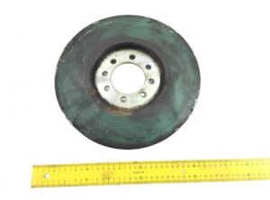 Roată de echilibrare arbore cotit volvo 421515-13 - diametru 28 cm 1 Roată de echilibrare arbore cotit volvo 421515-13 – diametru 28 cm