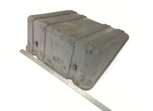 Capac pentru cutia bateriei iveco 500318651, gri, metalic