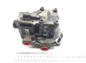 Supapă releu wabco mercedes 81521806019/a0054293644 1 Supapă releu wabco mercedes 81521806019/a0054293644