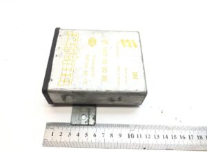 Unitate de control încălzitor uscat volvo 5hb 004 881-13 24v 1 Unitate de control încălzitor uscat volvo 5hb 004 881-13 24v