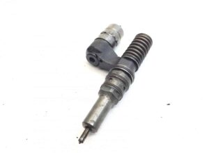 Injector de combustibil volvo (cod: 1677158, 8112818, 8118818) 1 Injector de combustibil volvo (cod: 1677158, 8112818, 8118818)