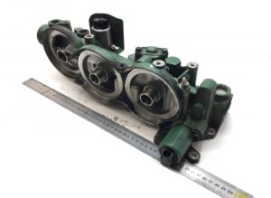 Suport filtru de ulei volvo 21535422 / 21248590 / 21895169 / 22094913 / 22090277 / 22997959