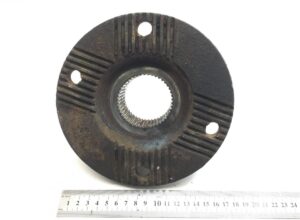 Flanșă de capăt cutie de viteze volvo 8551068-12 1 Flanșă de capăt cutie de viteze volvo 8551068-12