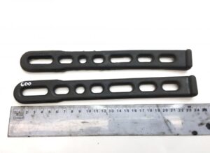 Curea pentru apărători de noroi volvo - cod 1599297/8156556 1 Curea pentru apărători de noroi volvo – cod 1599297/8156556