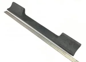 Capac din plastic sub parbriz mijloc volvo 20491690 5010301659