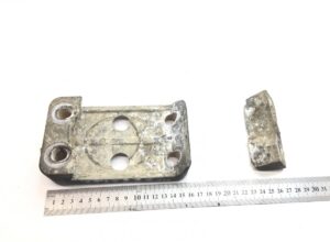 Suport pentru apărător de noroi, axă motrică spate dreapta volvo 20383038 / 20382890