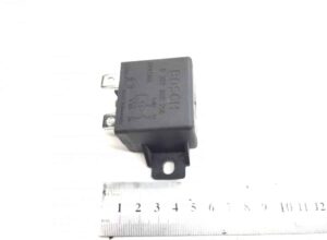 Releu bosch 0 332 002 156, 12v 40a 1 Releu bosch 0 332 002 156, 12v 40a