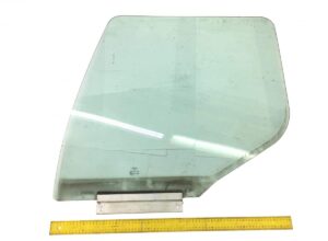 Geam stânga ușă mercedes w205, cod oe 20503160 20710680 20827128