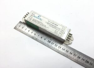 Balast electronic invertec ec128/24 pentru iluminat interior scania 1 Balast electronic invertec ec128/24 pentru iluminat interior scania