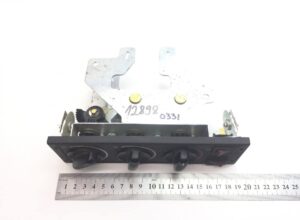 Panou întrerupătoare pentru încălzire cabină mercedes a9578300385 / a9578300585 / a9578300285 / a9578300485 1 Panou întrerupătoare pentru încălzire cabină mercedes a9578300385 / a9578300585 / a9578300285 / a9578300485