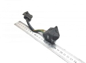 Comutator regulator oglinzi man 81255056247 8125505-6247-12 1 Comutator regulator oglinzi man 81255056247 8125505-6247-12