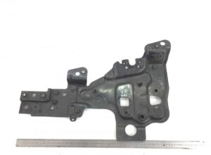 Suport far stânga volvo 850 1993-1997 cod 3587 1 Suport far stânga volvo 850 1993-1997 cod 3587