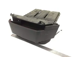 Sertar închidere pentru tablou de bord volvo 82417504