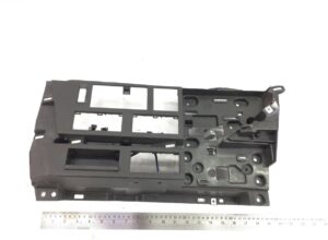 Capac din plastic pentru tablou de bord volvo, cod 82420185/82247366 1 Capac din plastic pentru tablou de bord volvo, cod 82420185/82247366