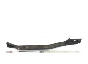 Placă de izolare, dreapta volvo - 82212693 1 Placă de izolare, dreapta volvo – 82212693