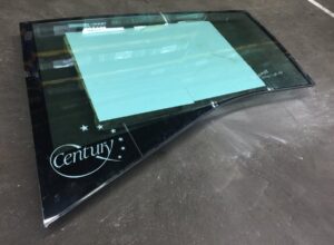 Geam lateral autobuz century primul etaj stânga scania 8100147