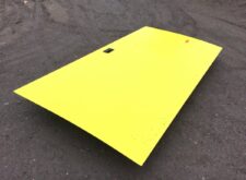 Trapă laterală galbenă pentru autobuz (dreapta) Scania F319006 77700420