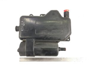 Recipient rezervor de ulei pentru ventilator hidraulic scania 13167 3000 1 Recipient rezervor de ulei pentru ventilator hidraulic scania 13167 3000