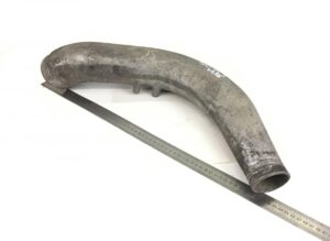 Conductă intercooler scania 375528 - piesă metalică curbată pentru sistem de răcire motor 1 Conductă intercooler scania 375528 – piesă metalică curbată pentru sistem de răcire motor