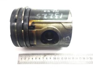 Piston volvo 276944-12 (cod 13225)