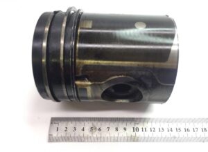 Piston volvo 276944-15