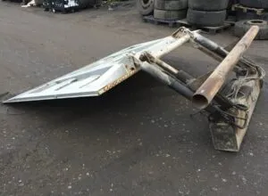 Platformă de încărcare pentru volvo model 77700639 – utilaj industrial second-hand