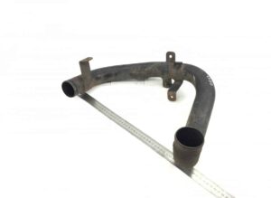 Conductă de lichid de răcire scania - model curbat cu suport 1 Conductă de lichid de răcire scania – model curbat cu suport