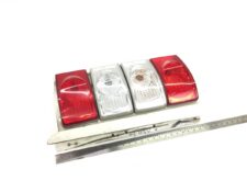 Lampa spate stânga pentru Scania, model cu patru secțiuni (două roșii, două albe)