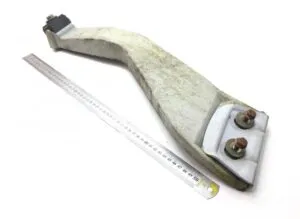 Suport spoiler pentru acoperișul cabinei mercedes a9737930644