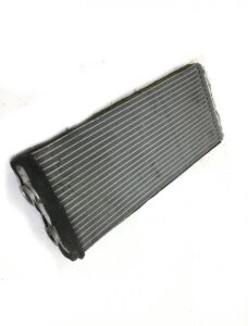Radiator încălzire cabină mercedes-benz a0008303420 1 Radiator încălzire cabină mercedes-benz a0008303420