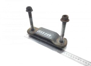 Cătușă arc lamelar axa față stânga mercedes a9703250020 / a9703250120 / n910105016011 1 Cătușă arc lamelar axa față stânga mercedes a9703250020 / a9703250120 / n910105016011